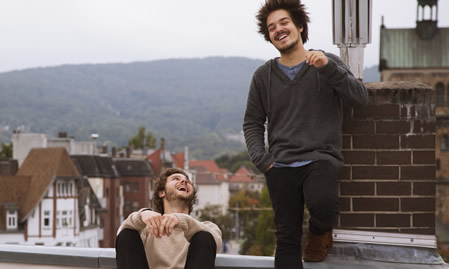 Milky Chance sideshows