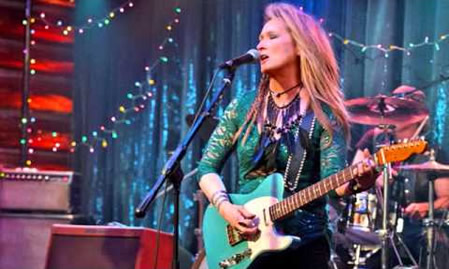 Meryl Streep sings in Ricki