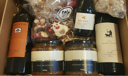 Pei Modern Festive Hamper