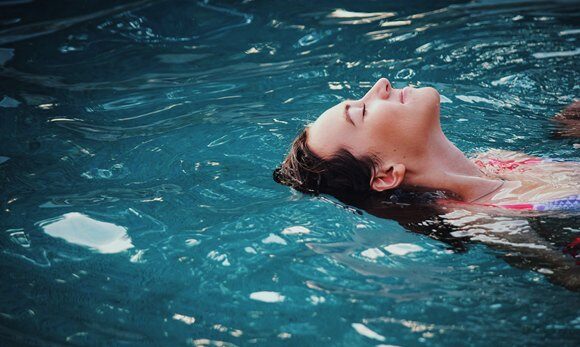 Effective Hacks That Will Help You Get Rid Of Your Pool Stains And Algae