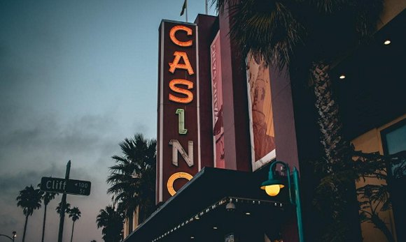 Advantages of online casinos over land-based casinos