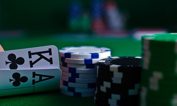 Choosing an Online Casino: 7 Tips to Help You