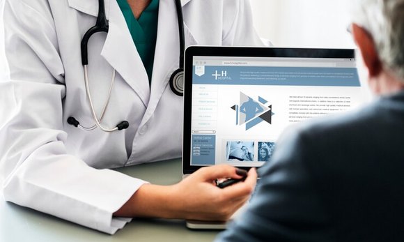 Creating a Healthy Digital Presence: The Impact of Digital Marketing on Doctor-Patient Relationships