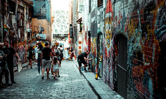 Urban Odyssey: Insider Tips for Thriving in Australia's Bustling Metropolises