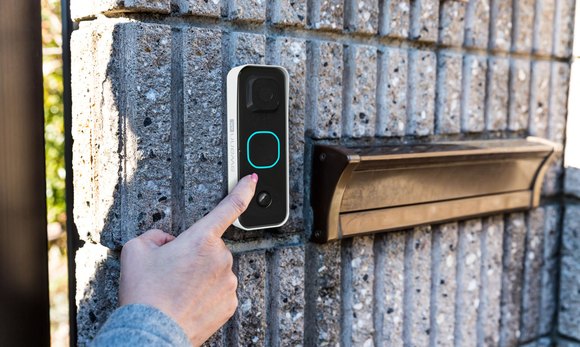 Swann’s MaxRanger4K Solar Security System: The Perfect Father’s Day Gift
