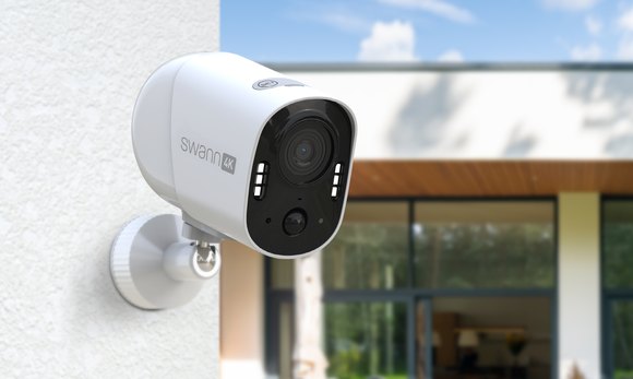 Swann’s MaxRanger4K Solar Security System: The Perfect Father’s Day Gift