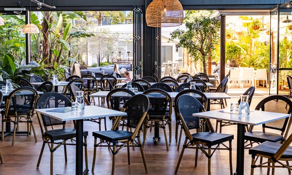 Buckle Cafe & Distillery Opens In Artarmon