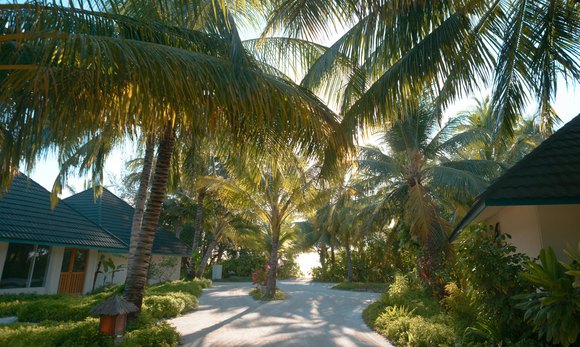 How Close Are You To Affording A Luxury Holiday?