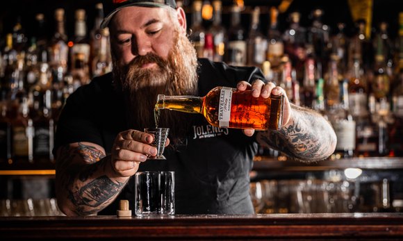 Buffalo Trace Shouts Australia’s Biggest Round To Launch Chris Stapleton’s Traveller Whiskey Brand