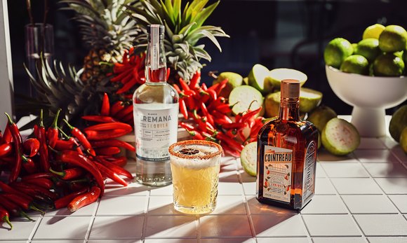 Newtown Welcomes Hecho En Mexico