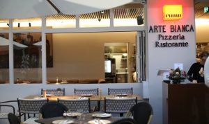 Ruma Arte Bianca:  Dual Dining in Double Bay