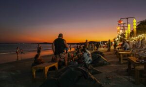 The Coastal Dining Experience: How Waterfront Venues Elevate Premium Lifestyle Tourism